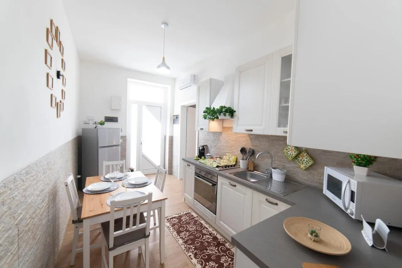 Holiday home Alfeo E Aretusa Apartment Syracuse